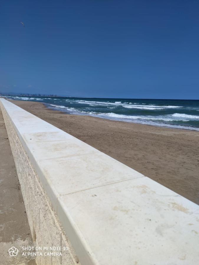 Estrella De Mar Apartment Валенсия Екстериор снимка